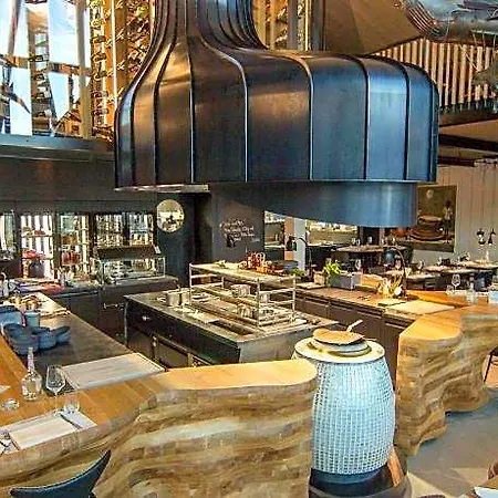 Hotel Lartor